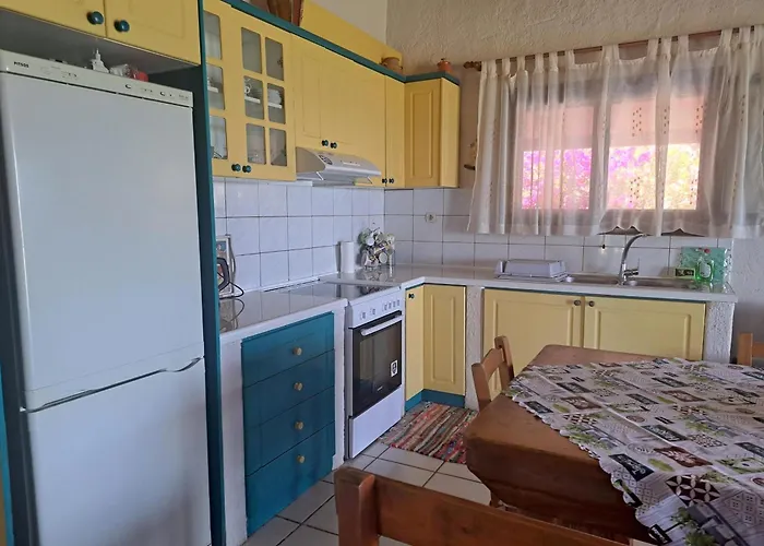 펜션 Dionisios Kástro Tornéze