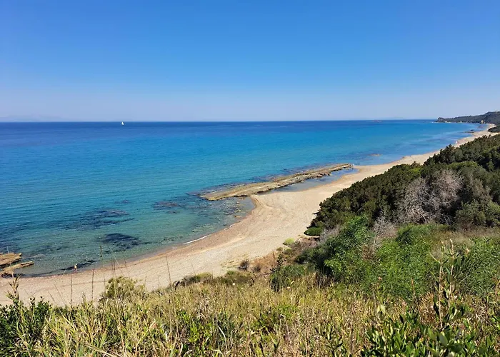 펜션 Dionisios Kástro Tornéze